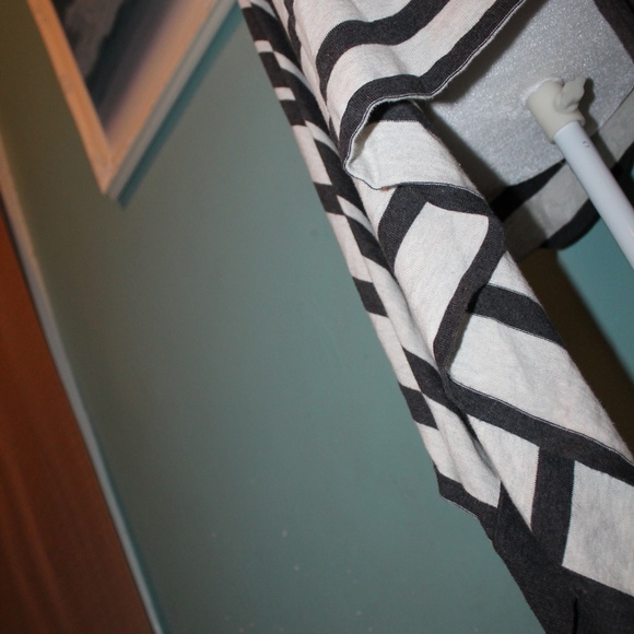 N2U Striped Hooded Cardigan - Picture 4 of 6